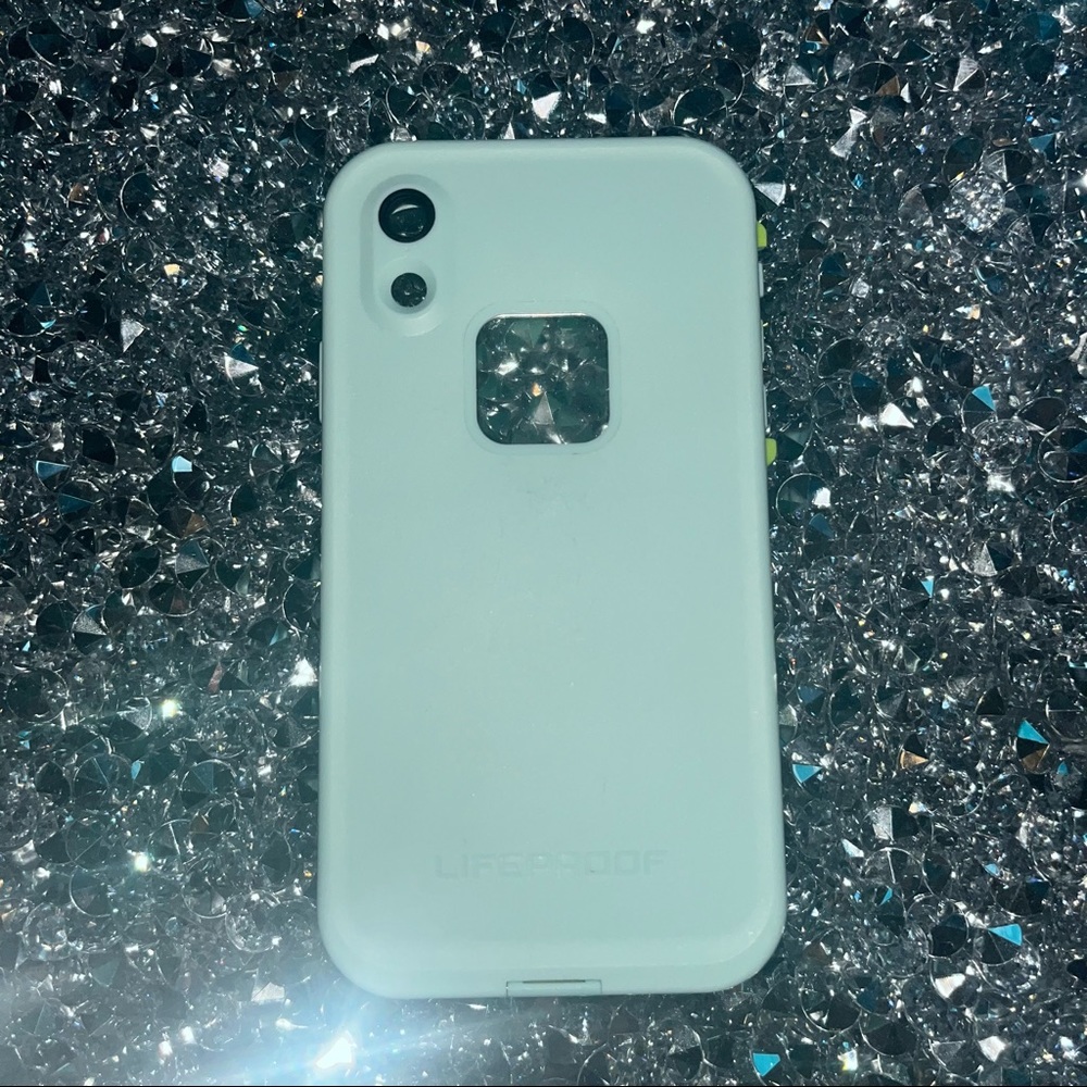 iPhone XR/11 Lifeproof Case